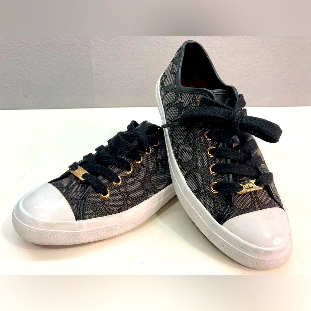Coach Outline Empire Shoes Sneakers, Women Sz. 7B